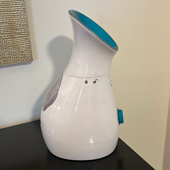 Pure Daily Clean Nano Steamer 3 in 1 Steamer - Picture 10 of 15